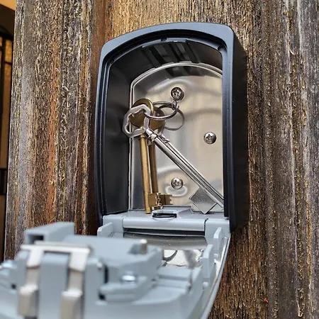 La Chaussee Апартаменты *