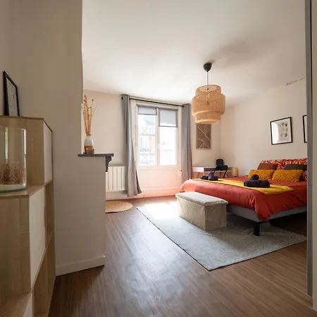 La Chaussee Appartement *